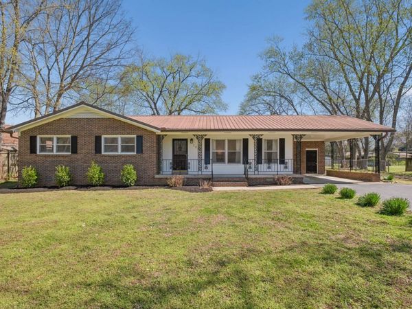 102 Old Jones Mill Rd , Smyrna, TN 37167