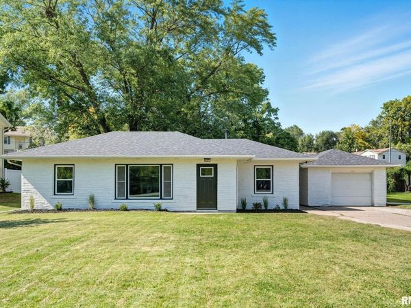 1511 36th Avenue , Moline, IL 61265