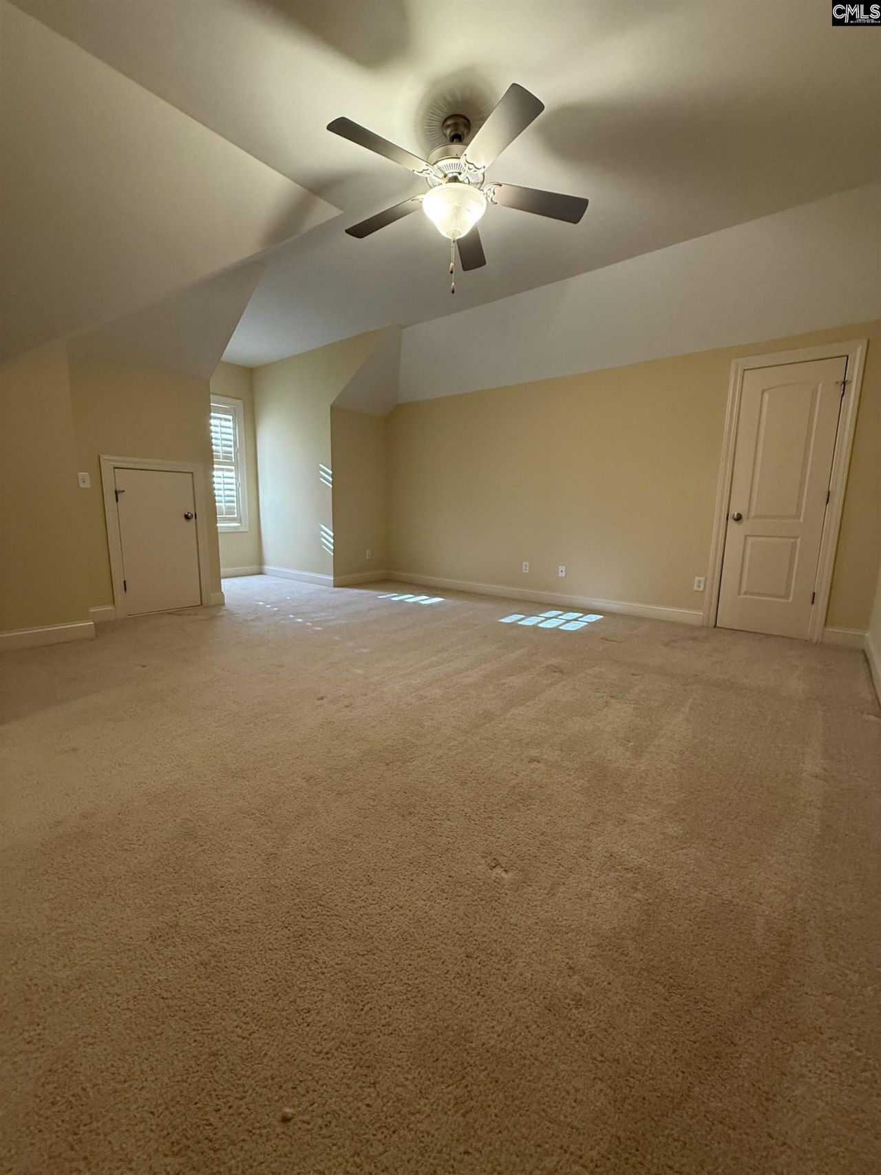 180 Shoal Court Photo 12