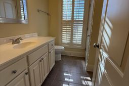 180 Shoal Court photo 4