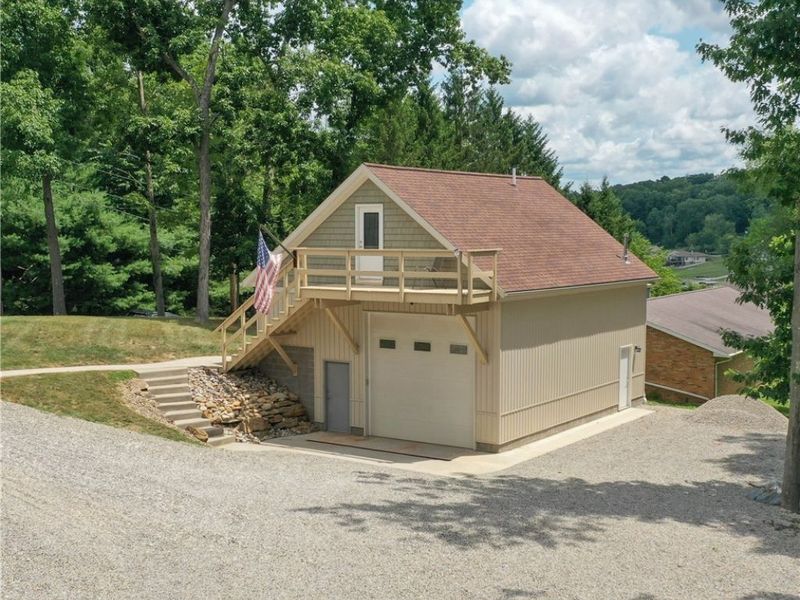 6 Latonka Trail, Malvern, OH 44644 Photo 5