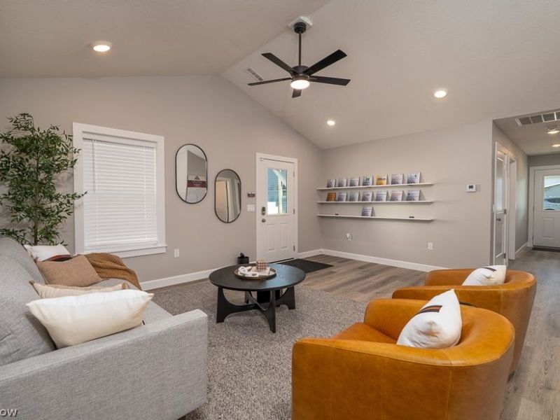 347 Ray Avenue NE, New Philadelphia, OH 44663 Photo 13