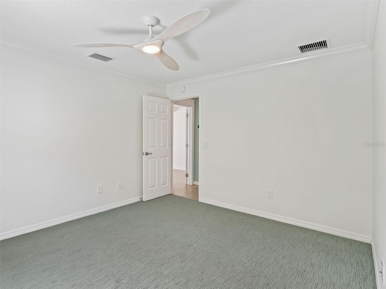 3776 E Torch Lake Drive, The Villages, FL 32163 Photo