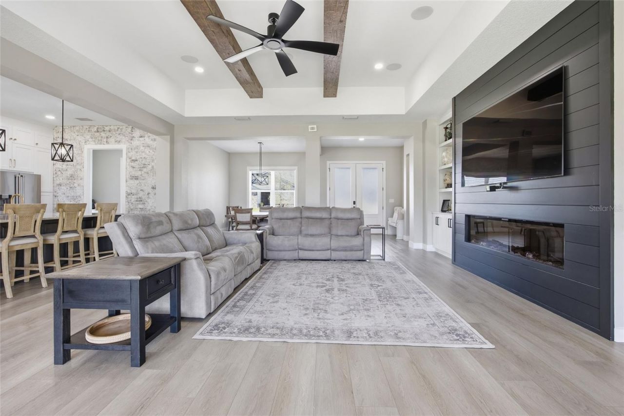 9665 SE 61st Terrace, Belleview, FL 34420 Photo