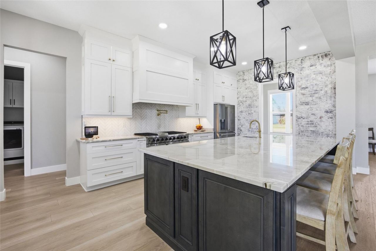 9665 SE 61st Terrace, Belleview, FL 34420 Photo