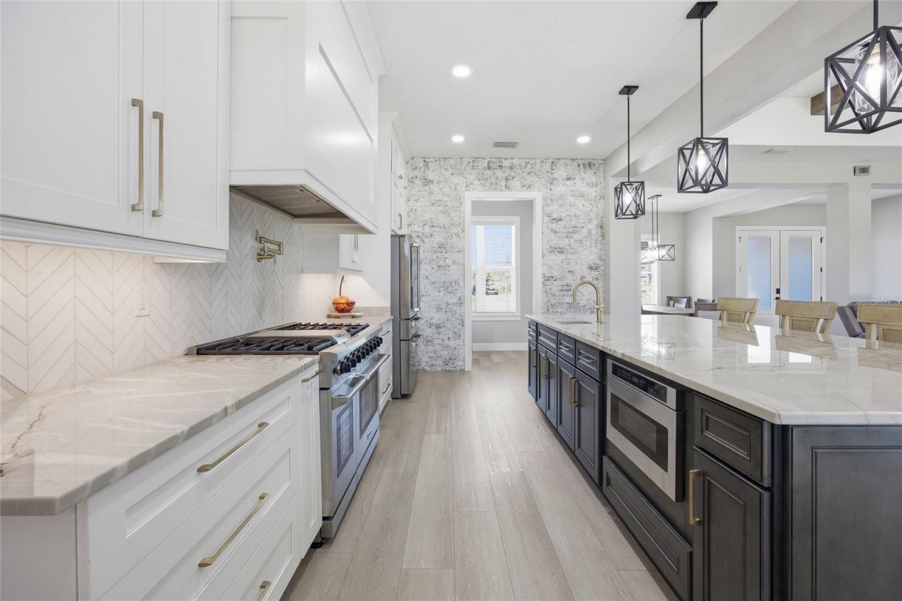 9665 SE 61st Terrace, Belleview, FL 34420 Photo