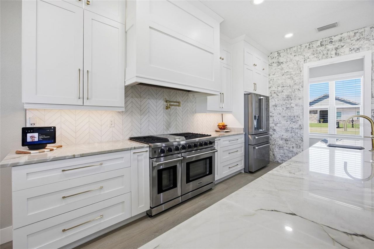 9665 SE 61st Terrace, Belleview, FL 34420 Photo