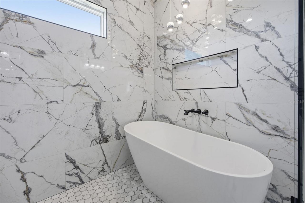 9665 SE 61st Terrace, Belleview, FL 34420 Photo