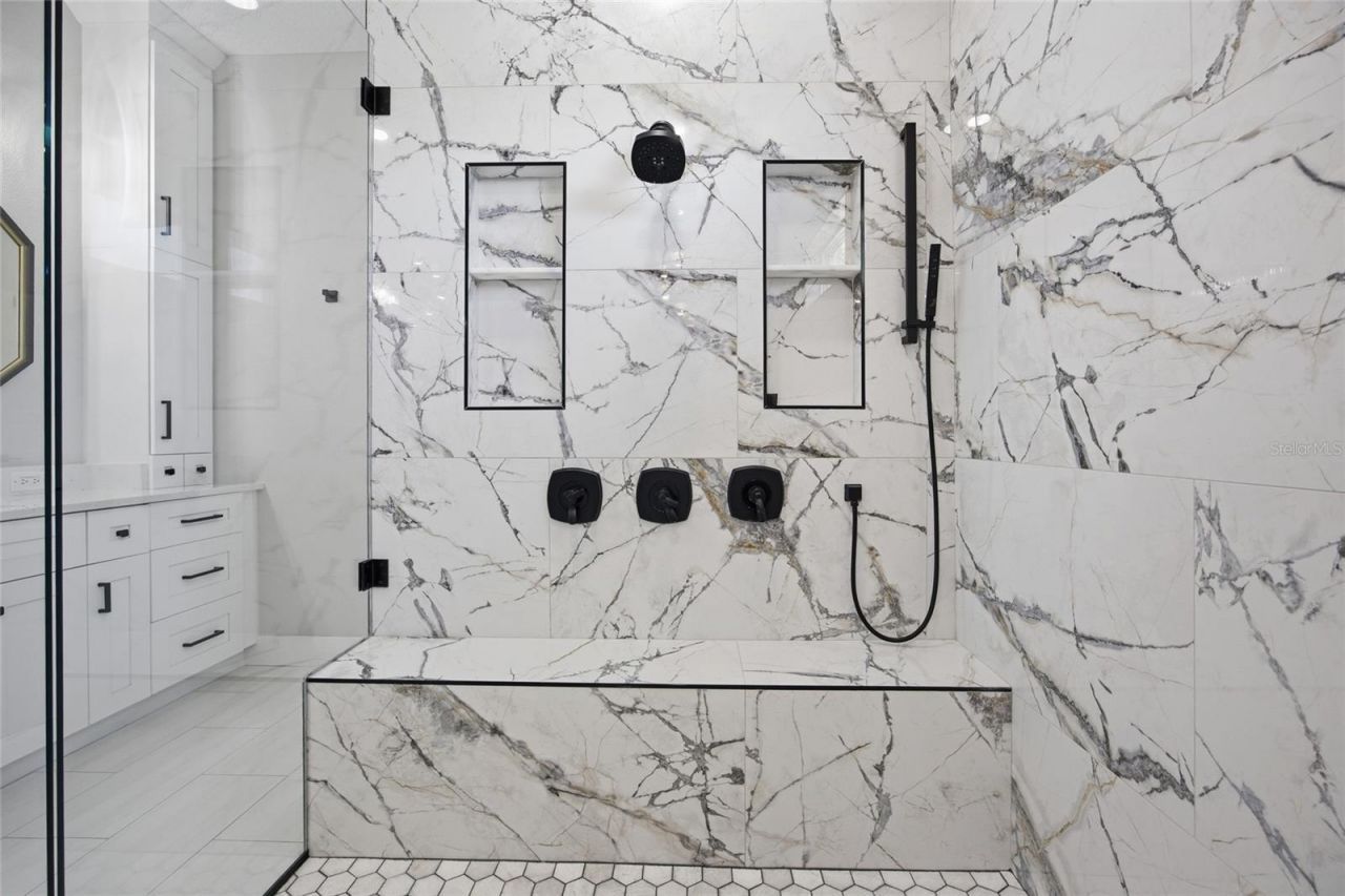 9665 SE 61st Terrace, Belleview, FL 34420 Photo