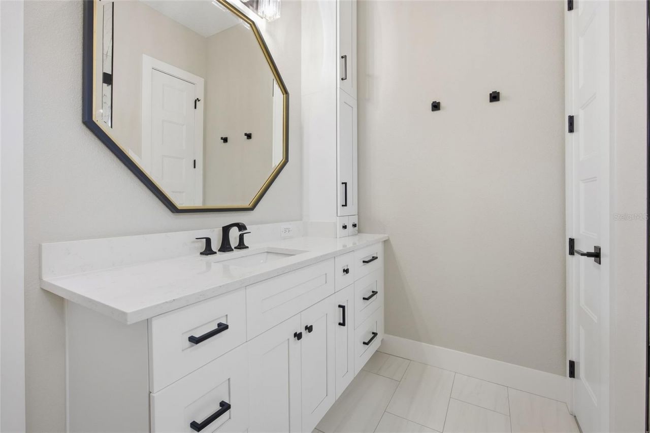 9665 SE 61st Terrace, Belleview, FL 34420 Photo