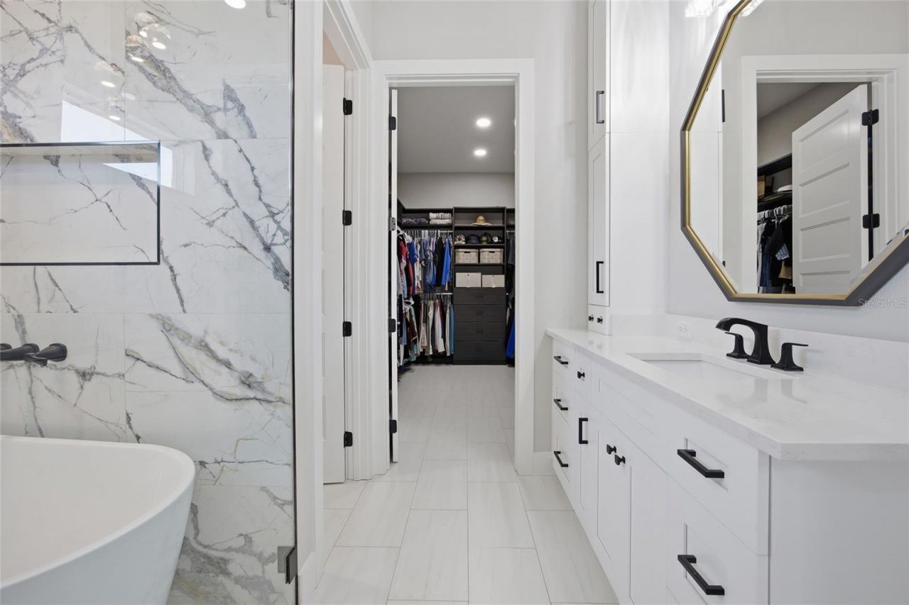 9665 SE 61st Terrace, Belleview, FL 34420 Photo