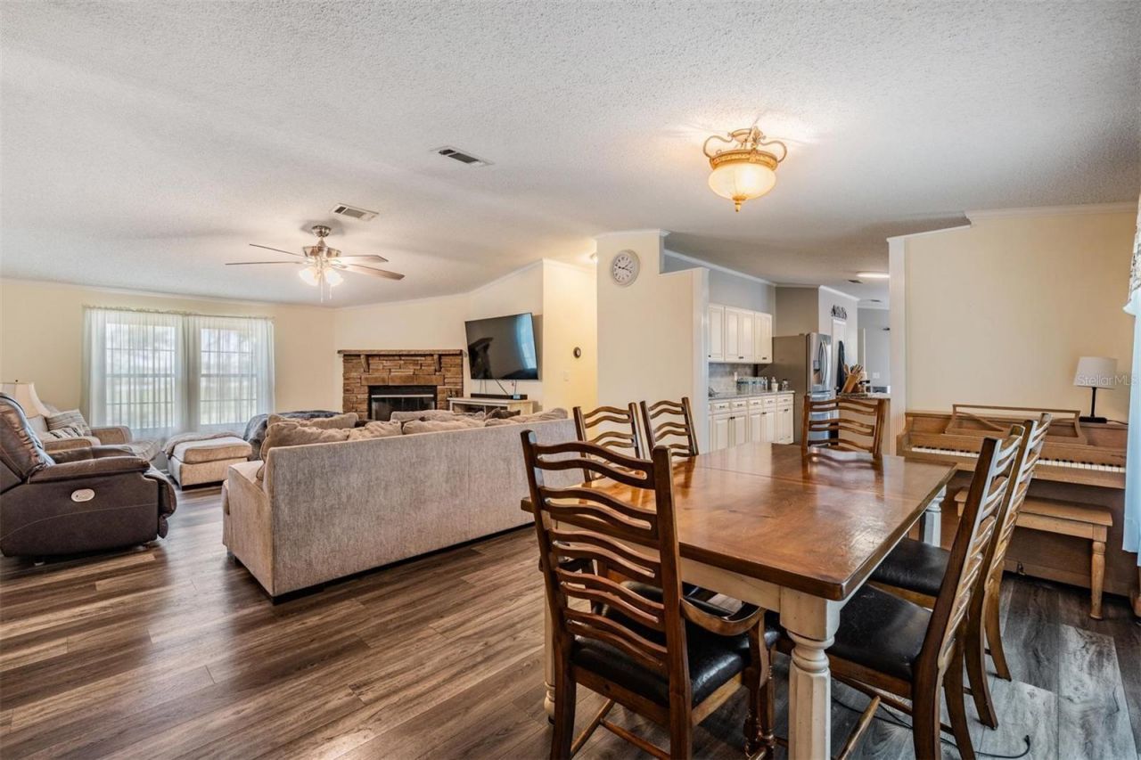13544 Kent Bradley Street, Dade City, FL 33525 Photo