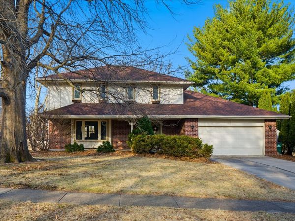 1016 45th Street, West Des Moines, IA 50266