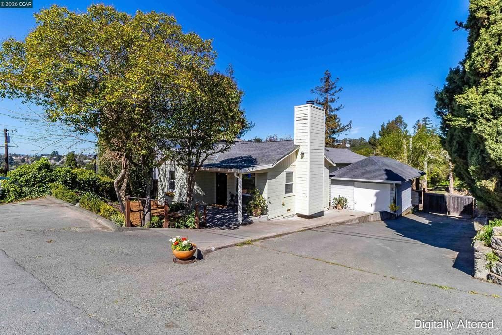 5264 Sunset Dr, El Sobrante, CA 94803 Main Photo