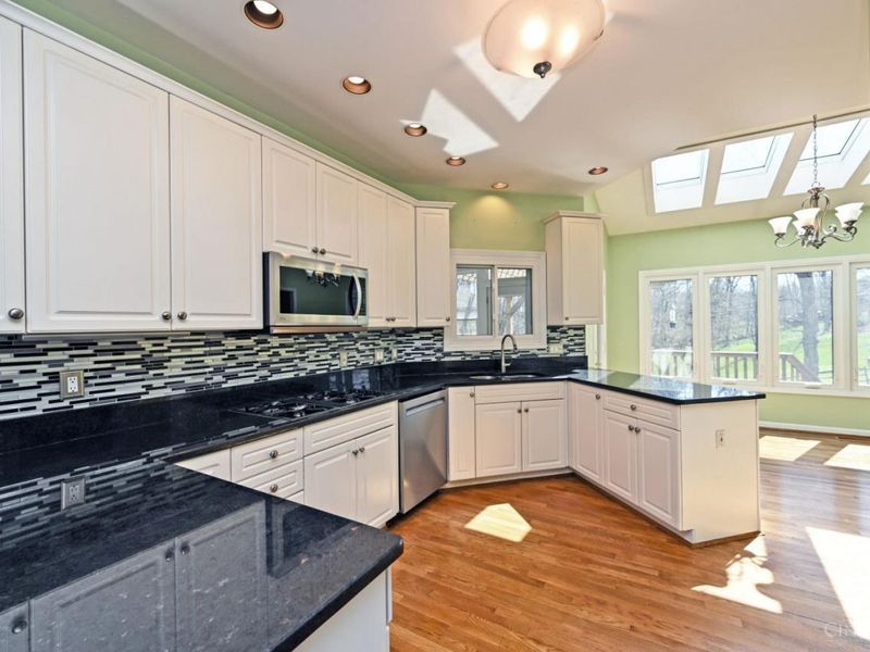 6649 Miami Trails Drive, Miami Twp, OH 45140 Photo 11