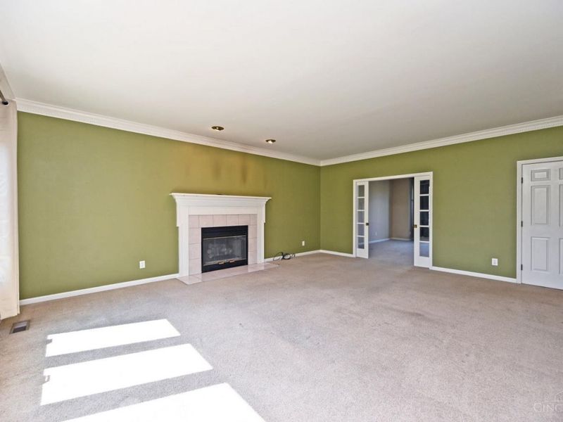 6649 Miami Trails Drive, Miami Twp, OH 45140 Photo 17