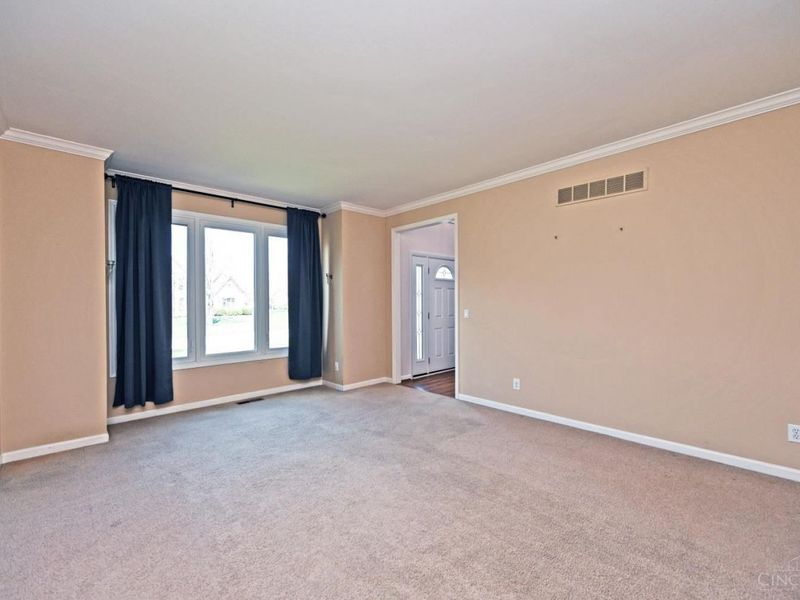 6649 Miami Trails Drive, Miami Twp, OH 45140 Photo 21