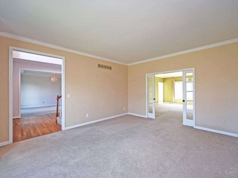 6649 Miami Trails Drive, Miami Twp, OH 45140 Photo 22