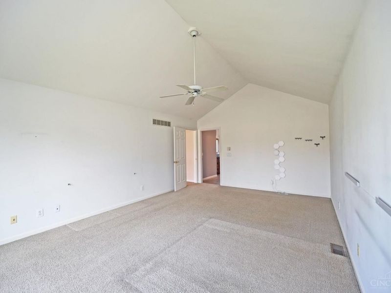 6649 Miami Trails Drive, Miami Twp, OH 45140 Photo 29