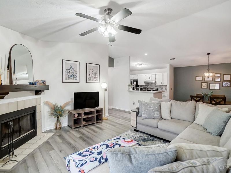 410 Carrington Lane, Unit 311, Loveland, OH 45140 Photo 9