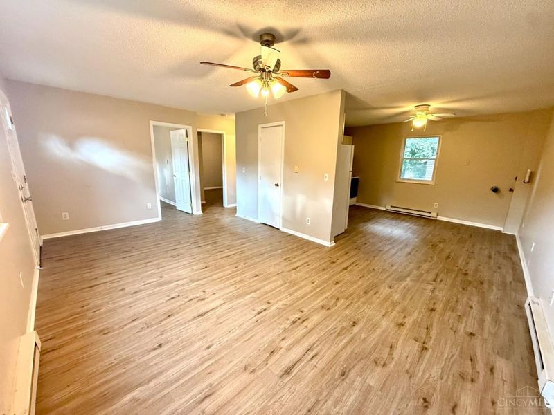 374 S Main Street, South Lebanon, OH 45065 Photo 2