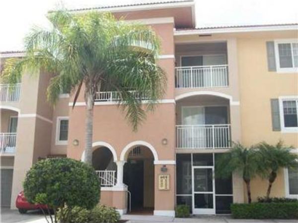 6410 Emerald Dunes Drive, Unit 205, West Palm Beach, FL 33411