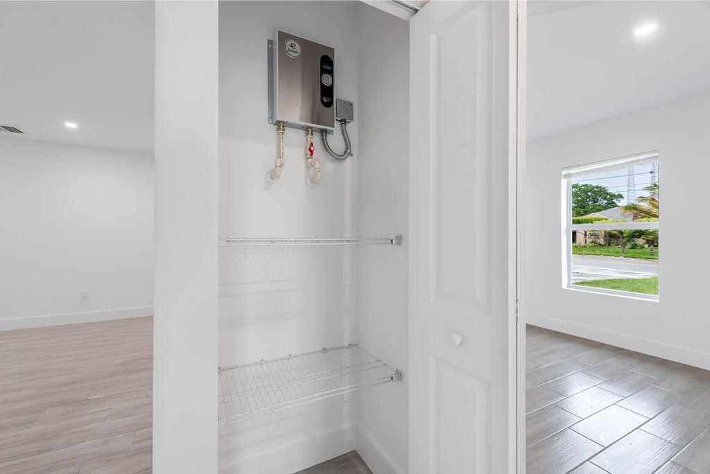 502 NW 13th Avenue, Boynton Beach, FL 33435 Photo