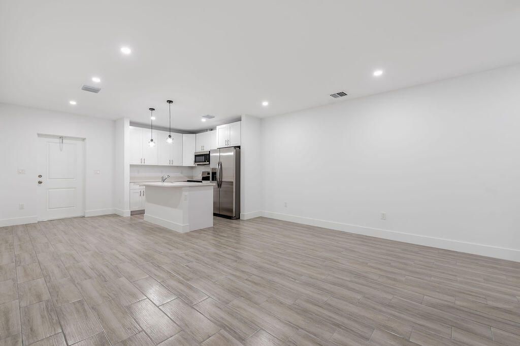 502 NW 13th Avenue, Boynton Beach, FL 33435 Photo