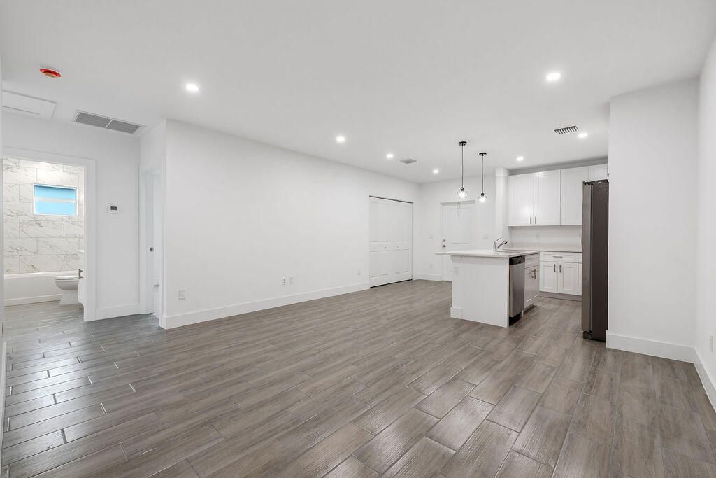 502 NW 13th Avenue, Boynton Beach, FL 33435 Photo