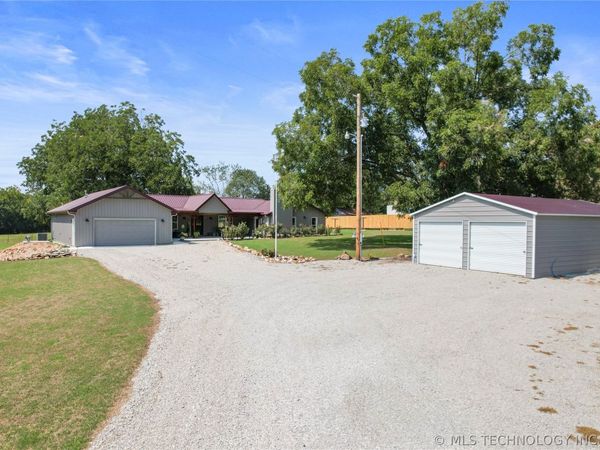 24590 S 600 Road , Grove, OK 74344