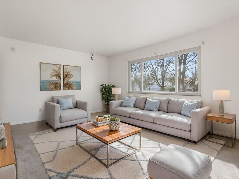 6050 Karl Road , Columbus, OH 43229 Photo 10