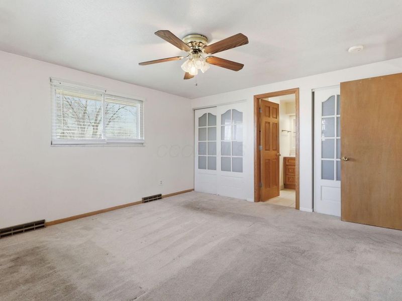 6050 Karl Road , Columbus, OH 43229 Photo 24