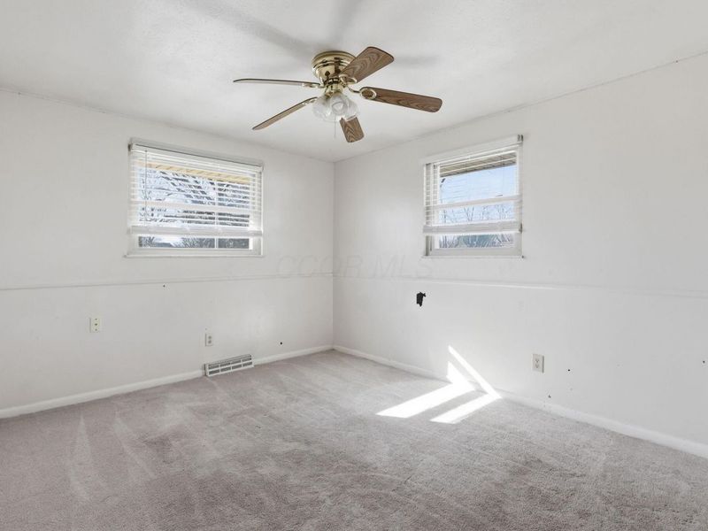 6050 Karl Road , Columbus, OH 43229 Photo 31