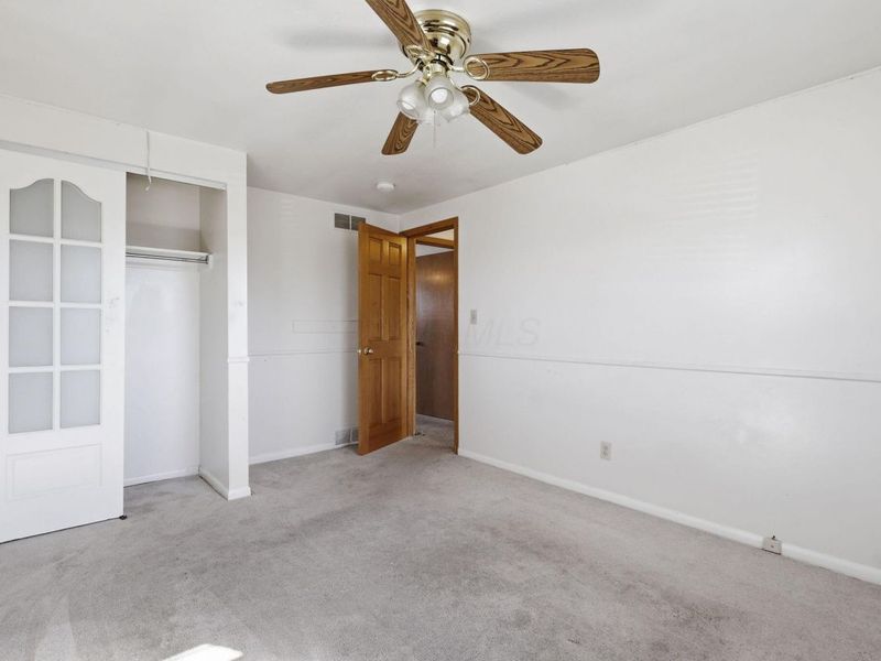 6050 Karl Road , Columbus, OH 43229 Photo 32