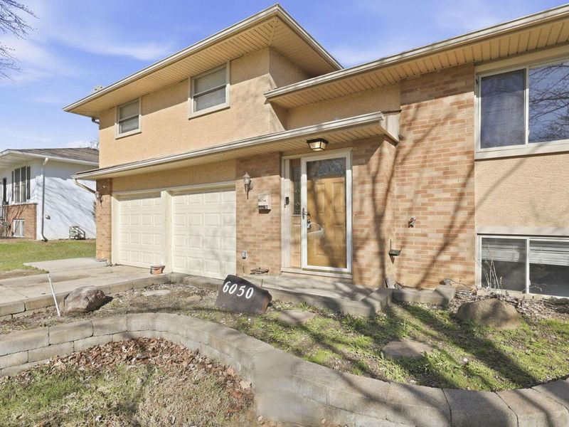 6050 Karl Road , Columbus, OH 43229 Photo 7