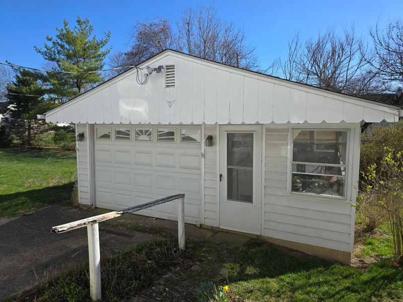 983 Mohican Avenue , Columbus, OH 43224 Photo 5