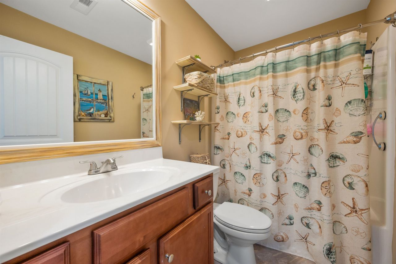 524 Shea Loop Photo 12