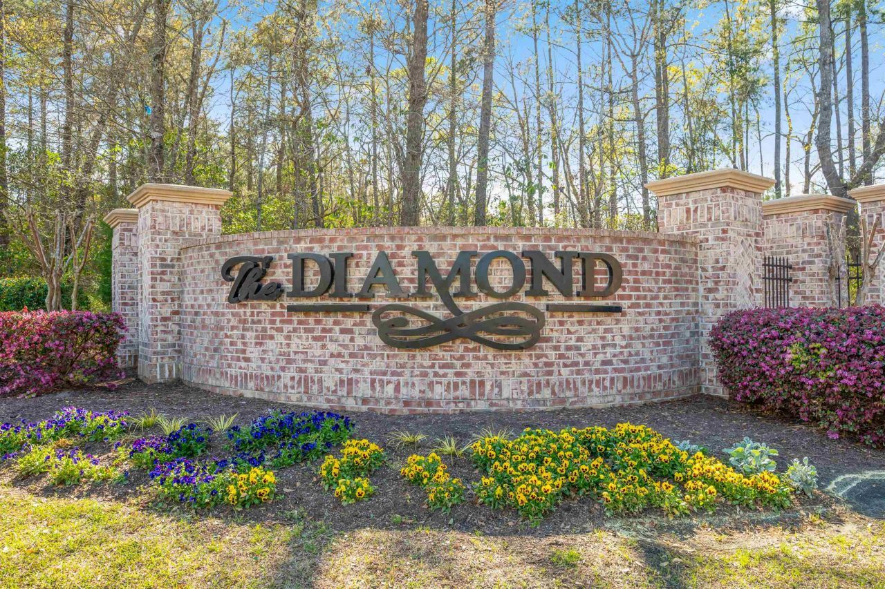 524 Shea Loop Photo 2