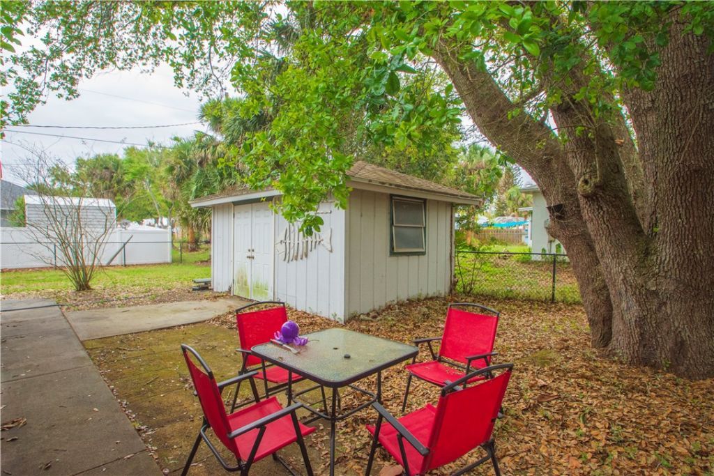 697 Barber Street, Sebastian, FL 32958 Photo