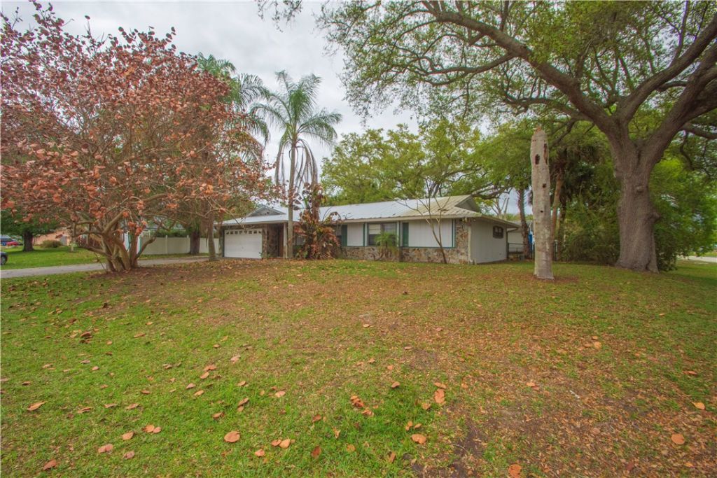 697 Barber Street, Sebastian, FL 32958 Photo