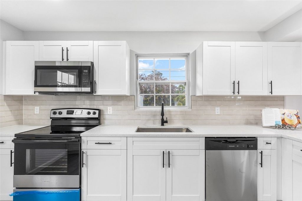 443 Azine Terrace, Sebastian, FL 32958 Photo