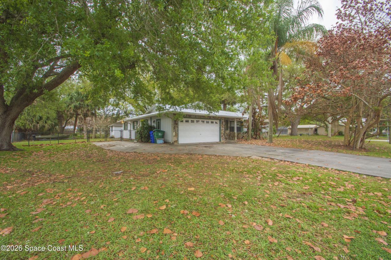 697 Barber Street, Sebastian, FL 32958 Photo