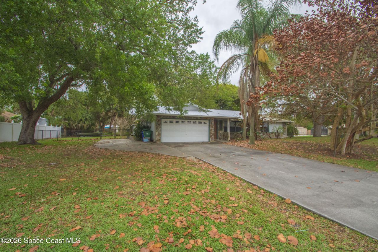 697 Barber Street, Sebastian, FL 32958 Photo