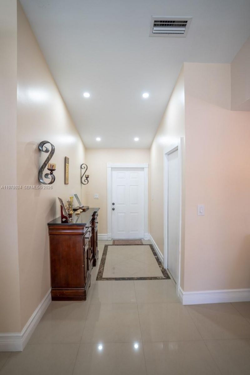 10704 SW 167th St , Miami, FL 33157 Photo