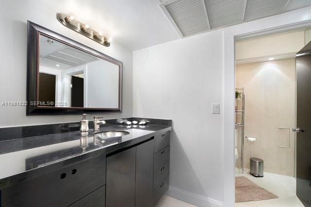 100 Lincoln Road , Unit 1511, Miami Beach, FL 33139 Photo