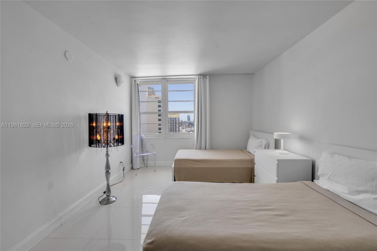 100 Lincoln Rd, Unit 1511, Miami Beach, FL 33139 Photo