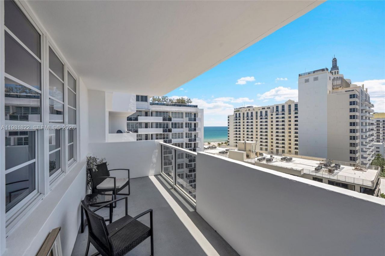 100 Lincoln Rd, Unit 1511, Miami Beach, FL 33139 Photo