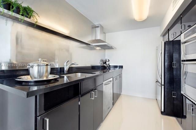 100 Lincoln Road , Unit 1511, Miami Beach, FL 33139 Photo