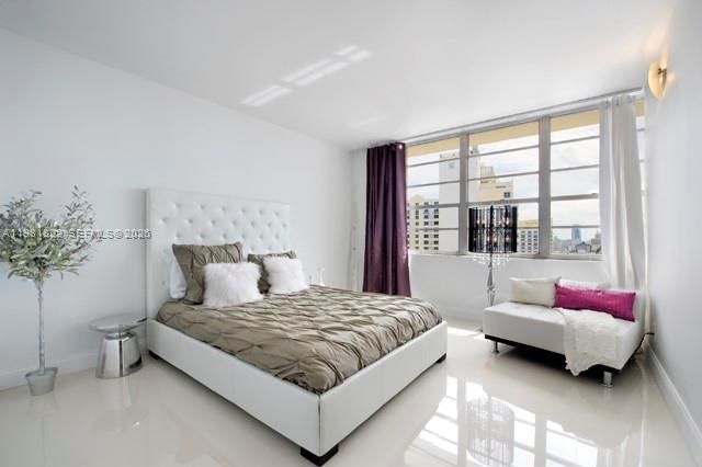 100 Lincoln Road , Unit 1511, Miami Beach, FL 33139 Photo