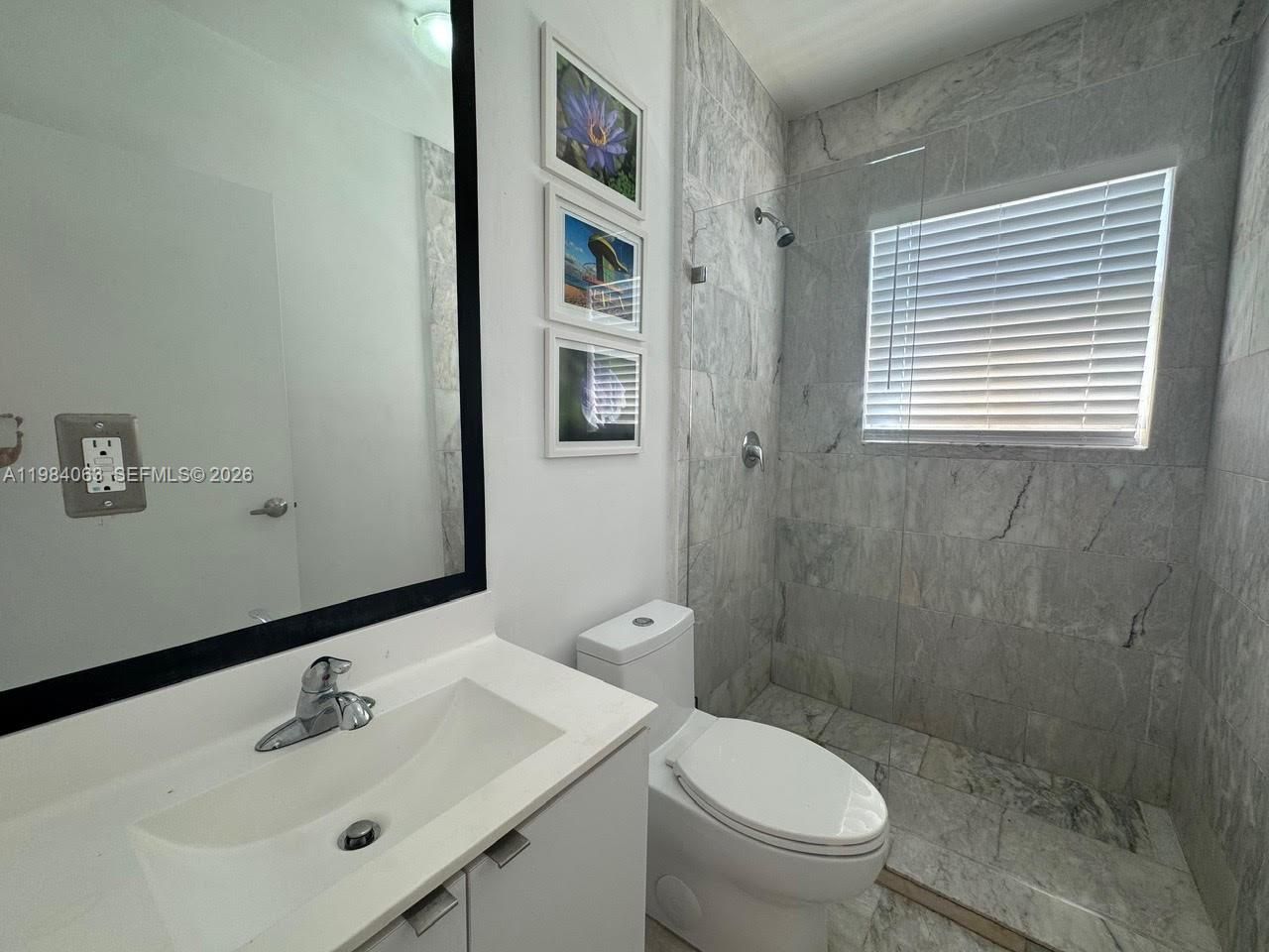 810 7th St , Unit 207, Miami Beach, FL 33139 Photo